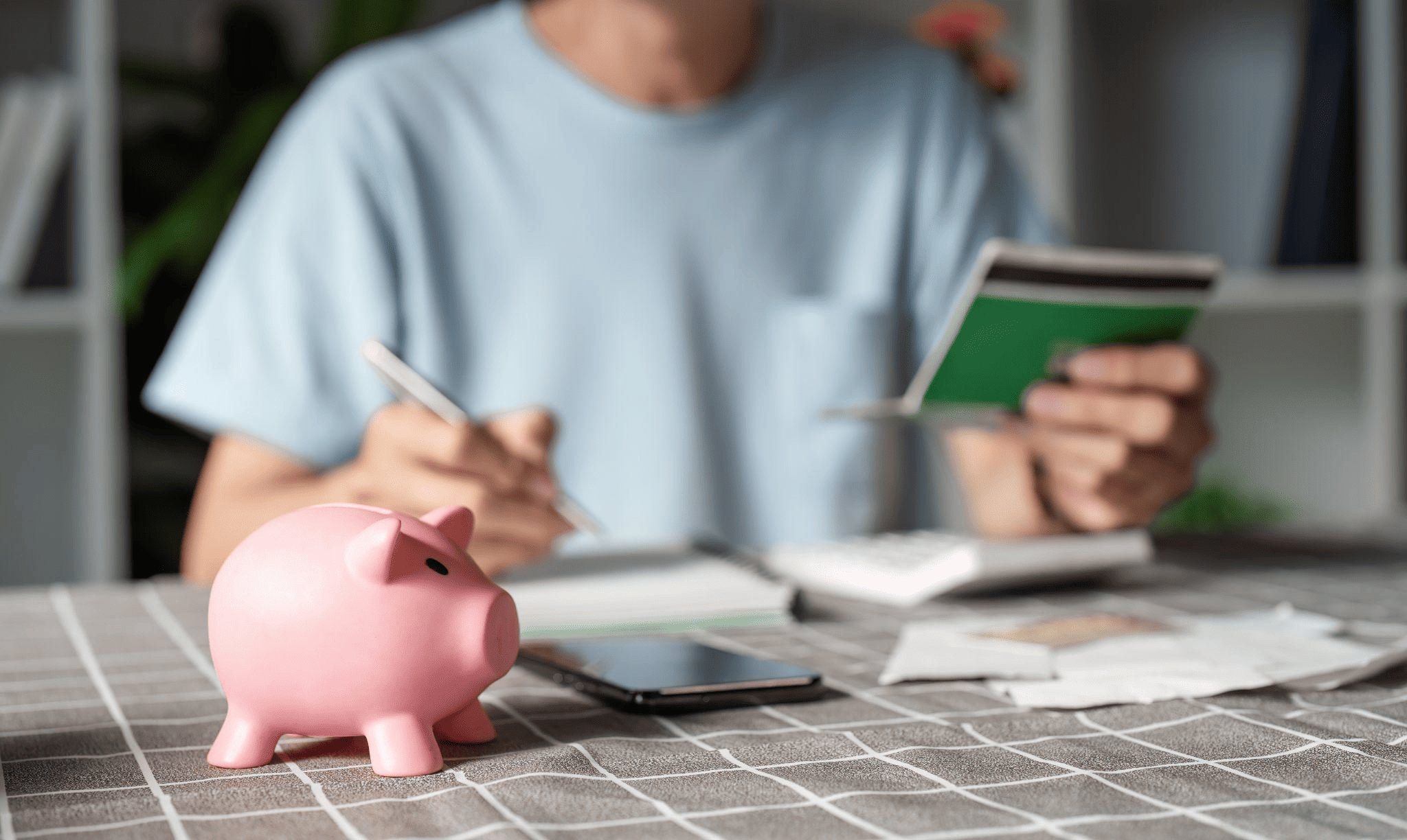 インプラントの費用目安は?