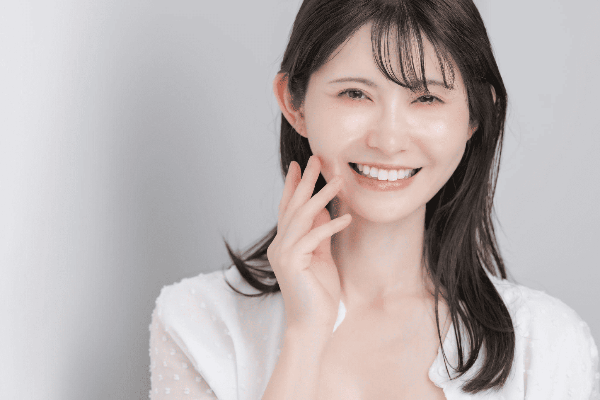 【20代・30代】若い年齢でのインプラント治療のメリット・注意点